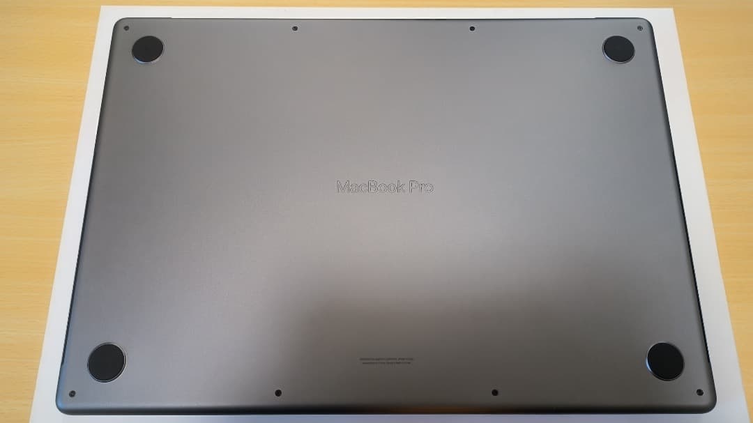 【極美品】MacBook Pro 16 M2Max 32GB 1TB おまけ多数