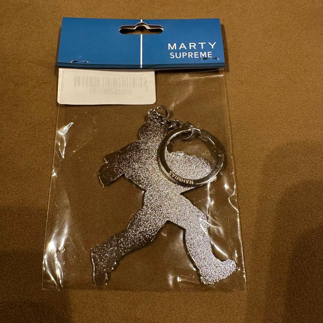MARTY SUPREME × NAHMIAS キーチェーン