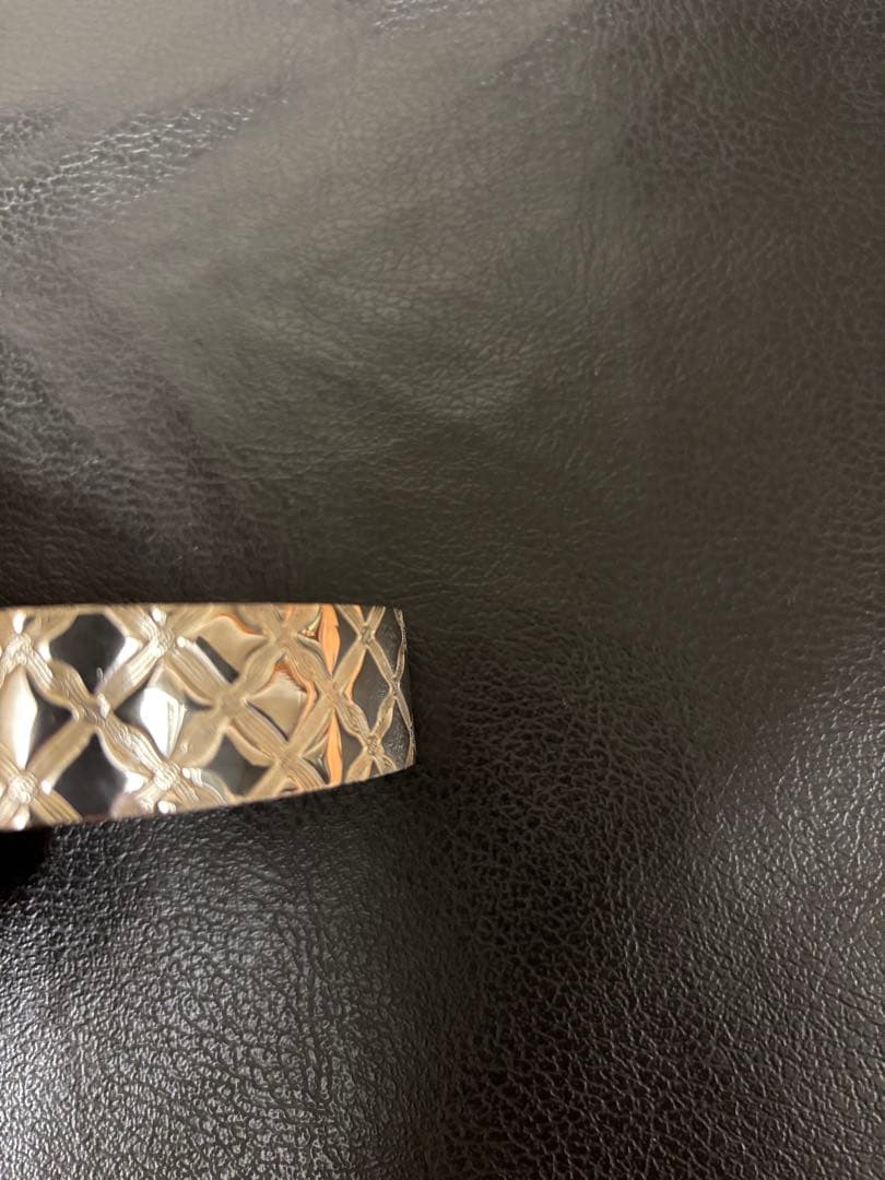 HUNTING WORLD シルバー バングル