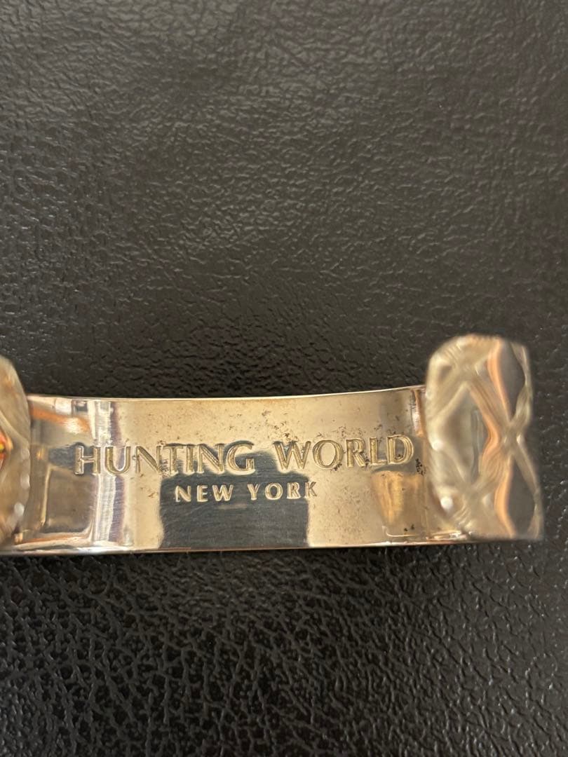 HUNTING WORLD シルバー バングル