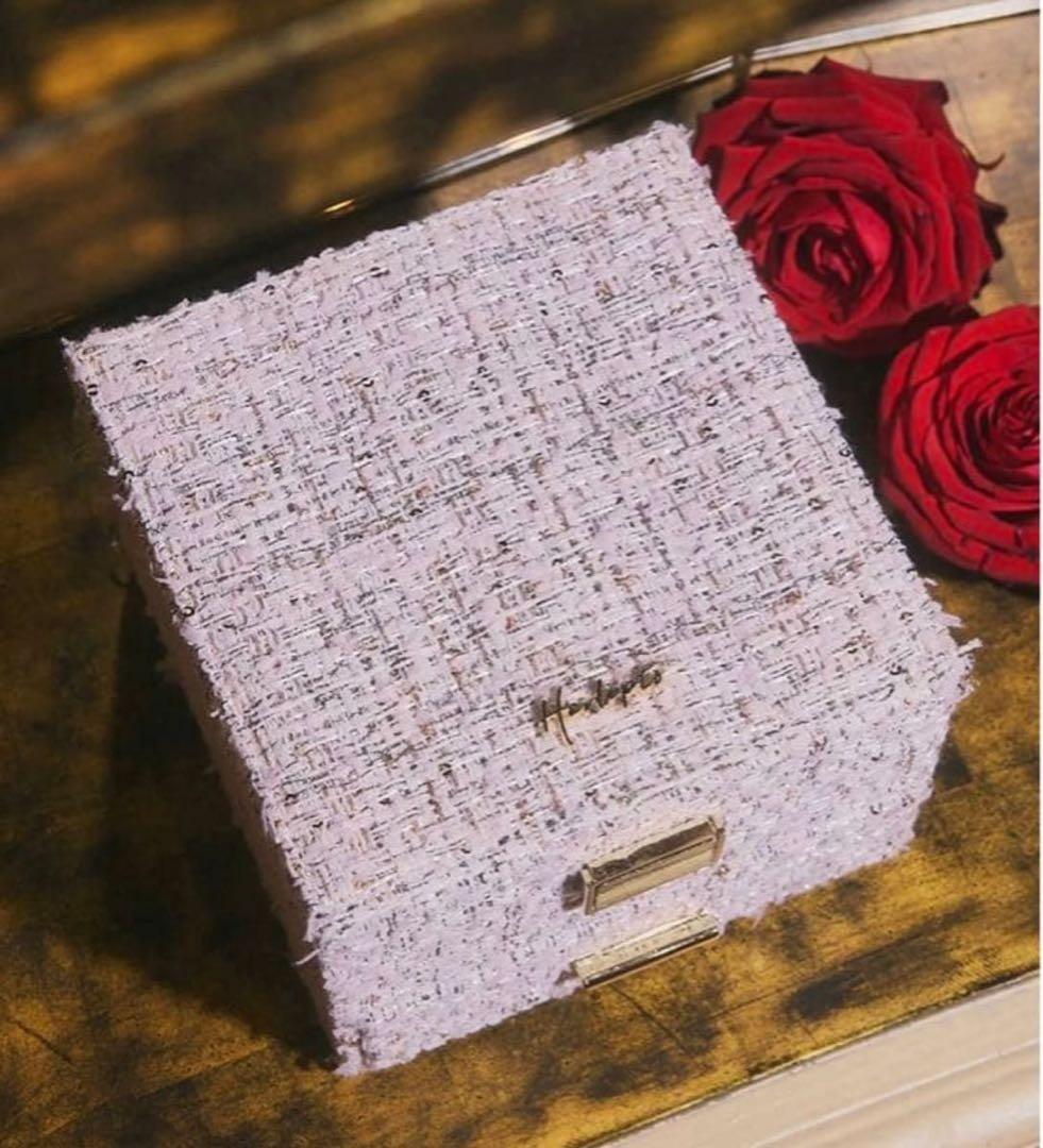 Herlipto 2025 ホリデー ノベルティ ジュエリーボックス