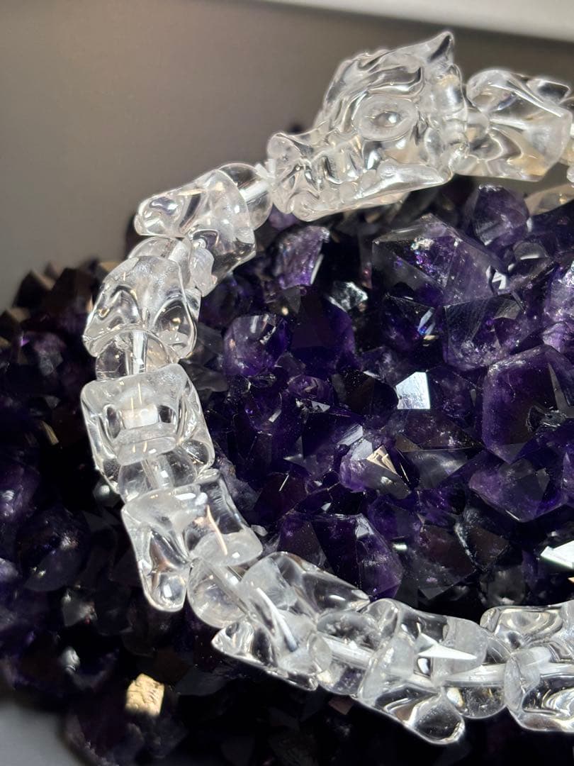 龍のクリア水晶ブレスレット　8.7mm前後　天然石