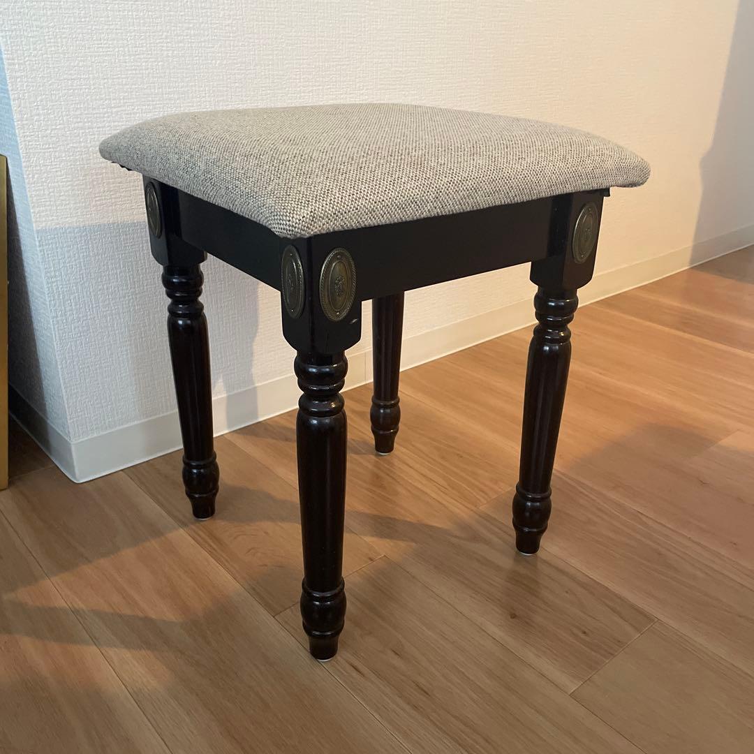 アンティーク風スツール