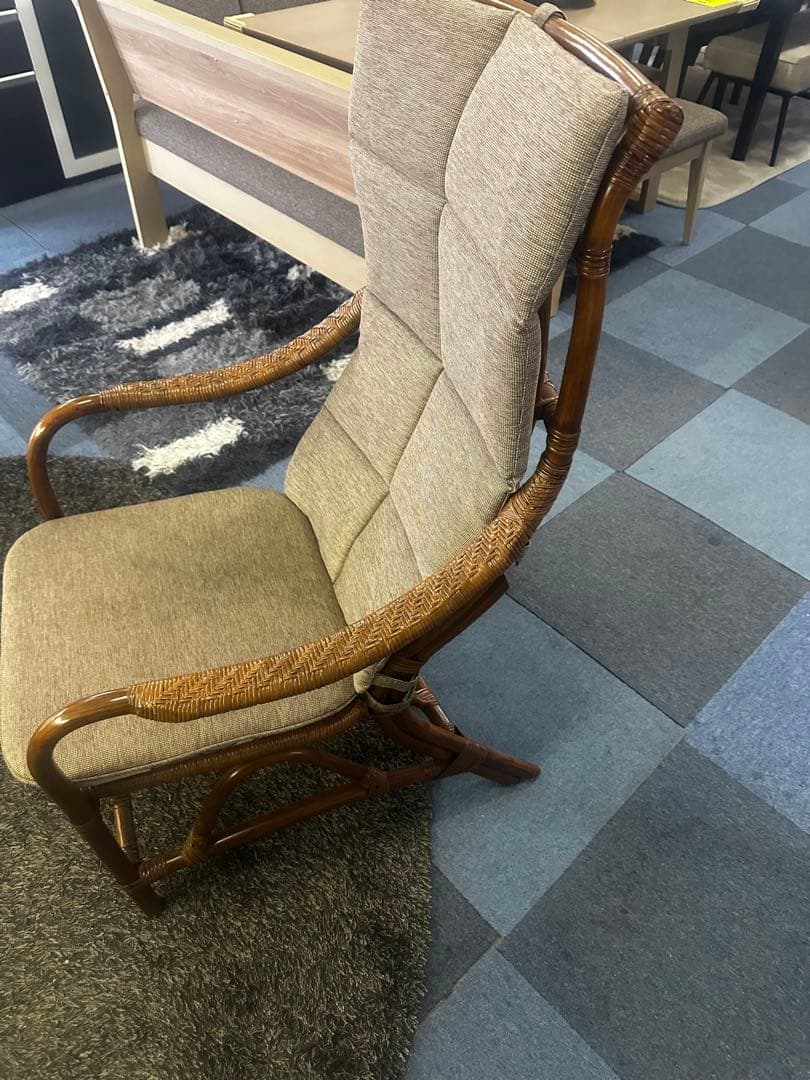 リクライニングチェア ベージュ