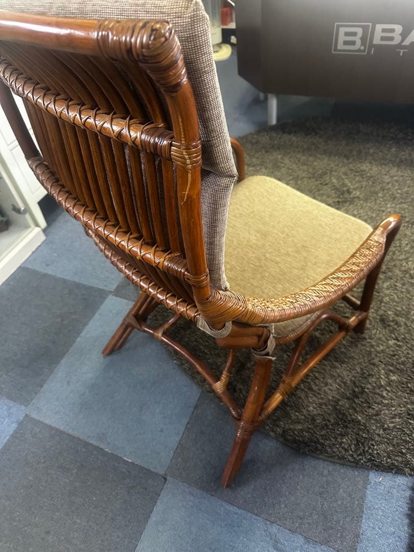 リクライニングチェア ベージュ