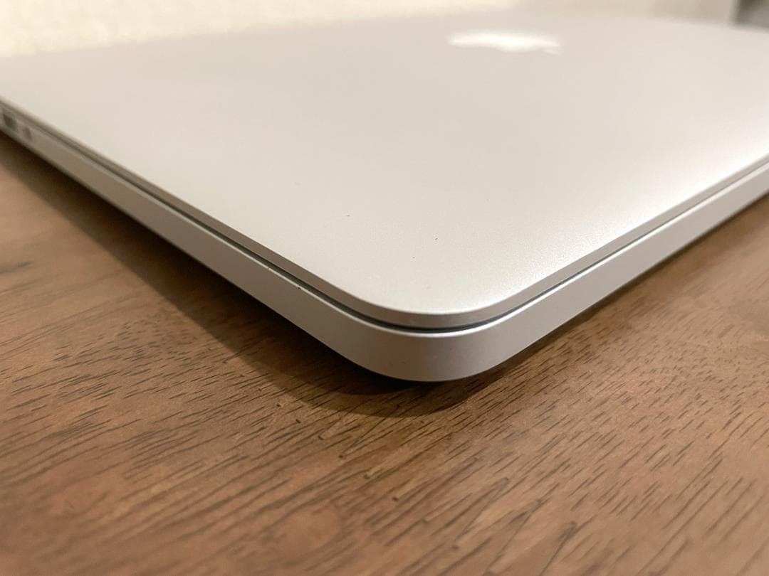 MacBook Pro 13\"　2014　i5　8GB　121GB