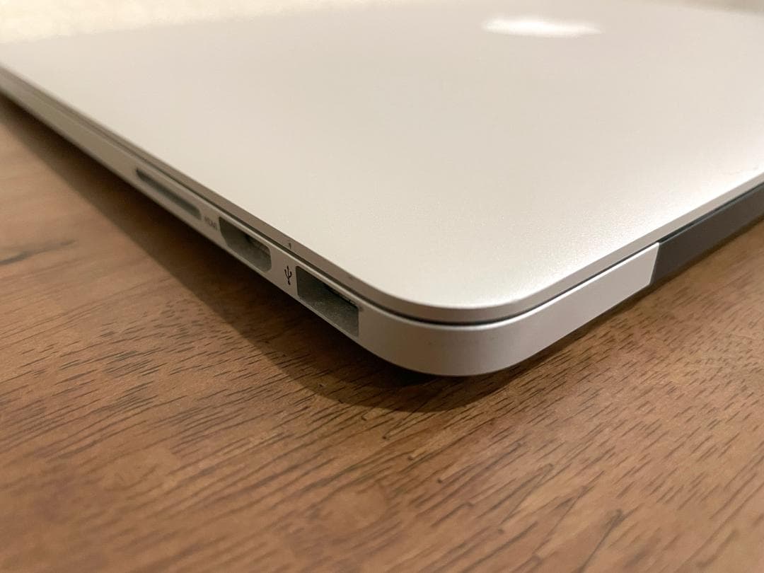 MacBook Pro 13\"　2014　i5　8GB　121GB