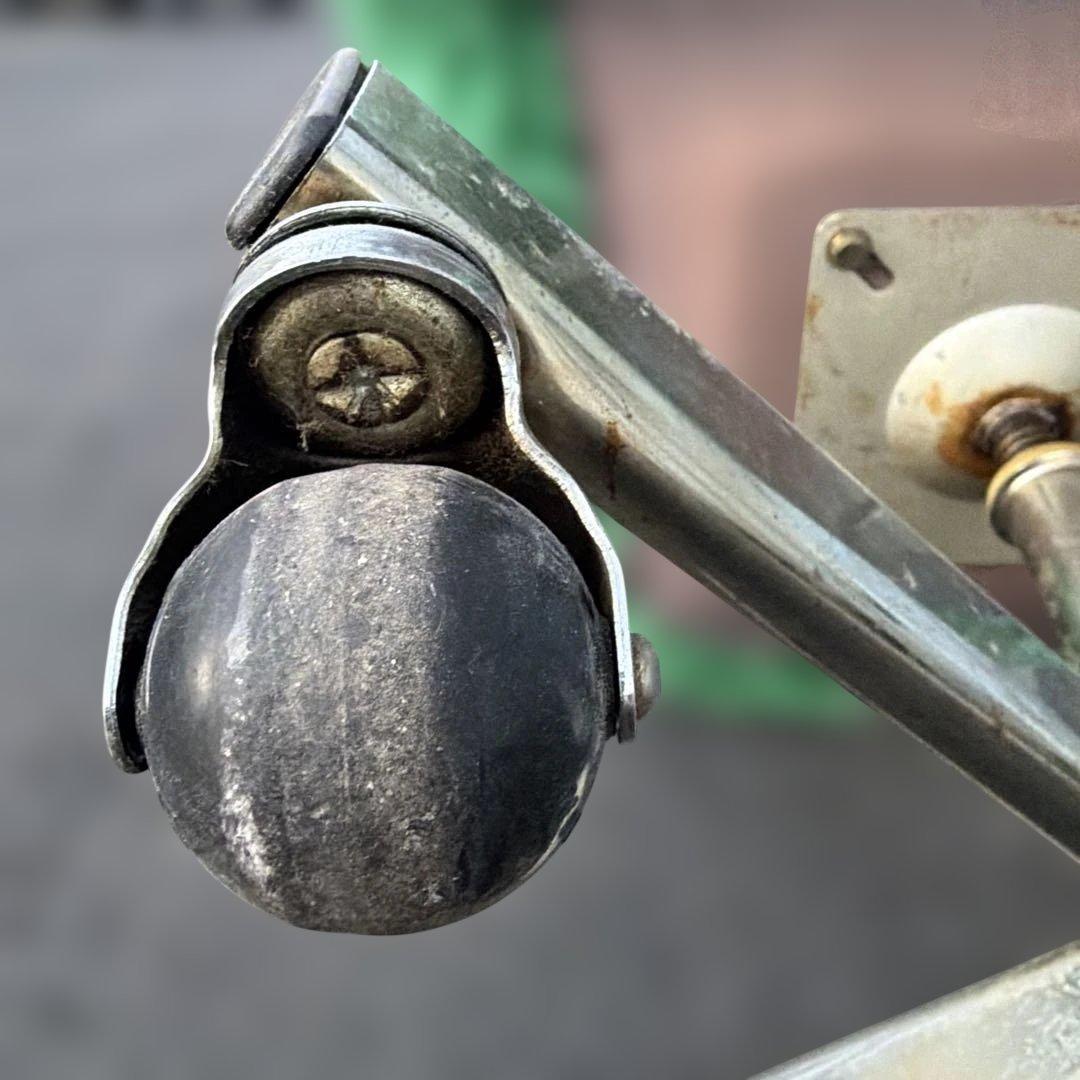 ベロア椅子　4脚有り　レトロ　昭和　希少　グリーン アームチェア ファブリック