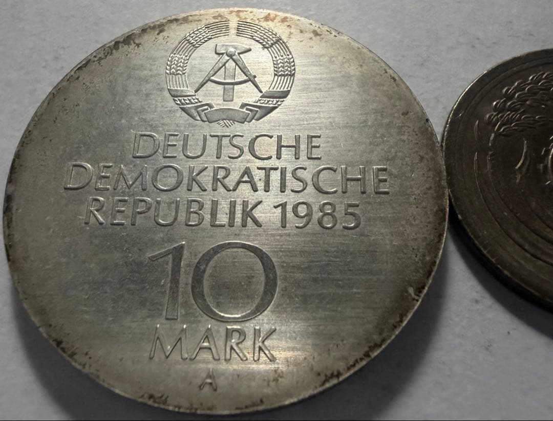 招*@様 1985年ドイツ民主共和国 (東ドイツ)10マルク銀貨セムパーオペラハ