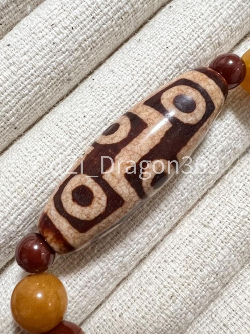 【入門用に如何でしょうか？？】dZI ジービーズ 上肯龍紋火供九眼天珠のブレス