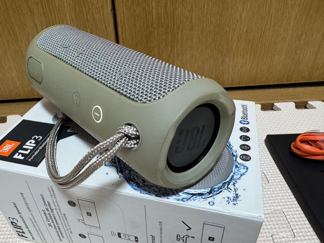 JBL flip 3 スピーカー