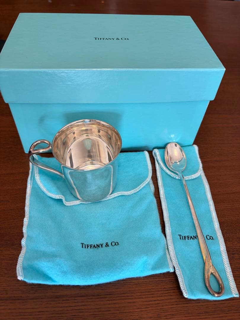 ティファニー　シルバーベビーカップ＆スプーン