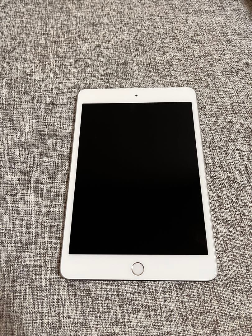 iPad mini 4 16GB SIMフリーCellular本体のみ初期化済み