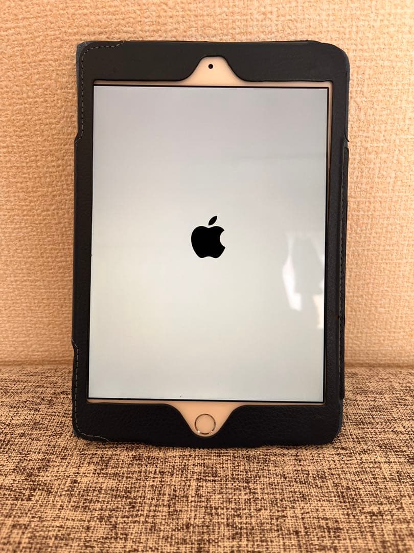 iPad mini 4 16GB SIMフリーCellular本体のみ初期化済み