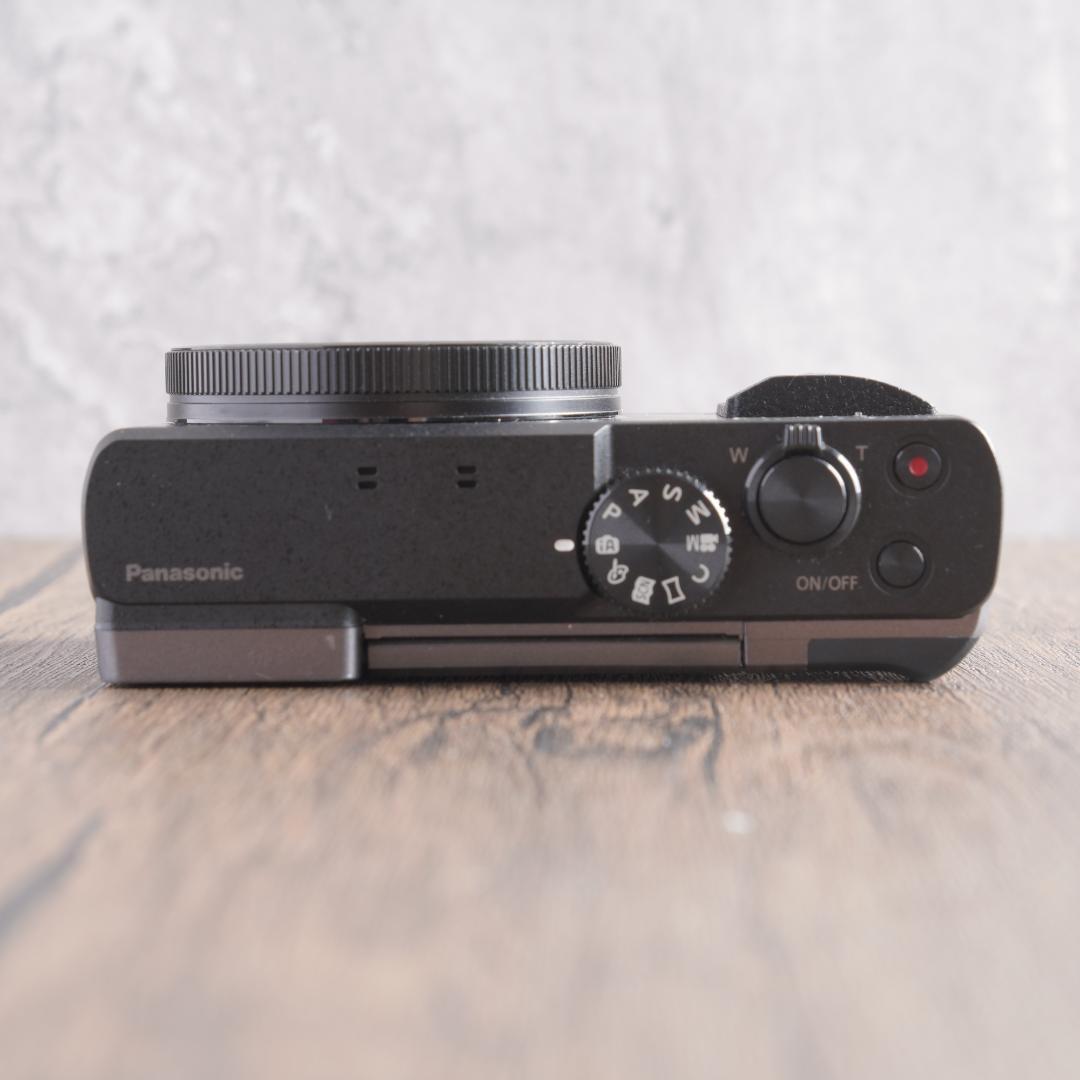 ✨超美品✨Wi-Fi搭載✨自撮りも楽々✨LUMIX DC-TZ90　597