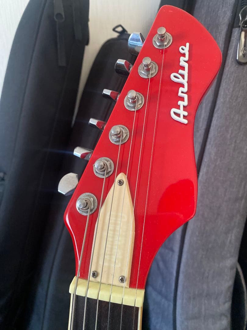 ギター Eastwood Guitars Airline Bobkat Red