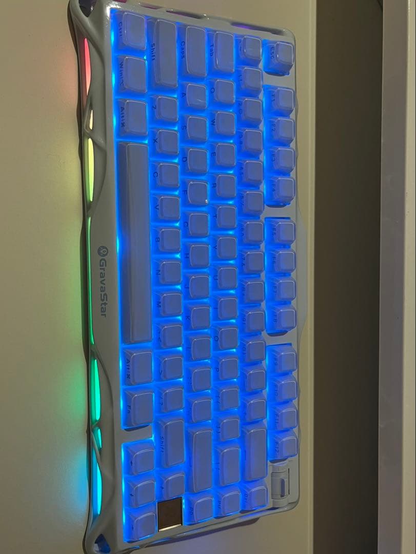 Gravastar K1 ゲーミングキーボード　水色