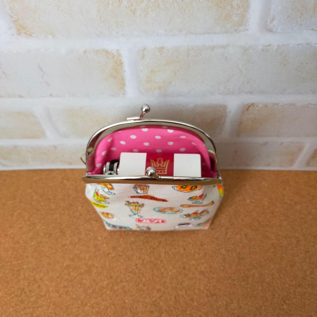 レトロな喫茶店　パフェ柄　シガレットケース