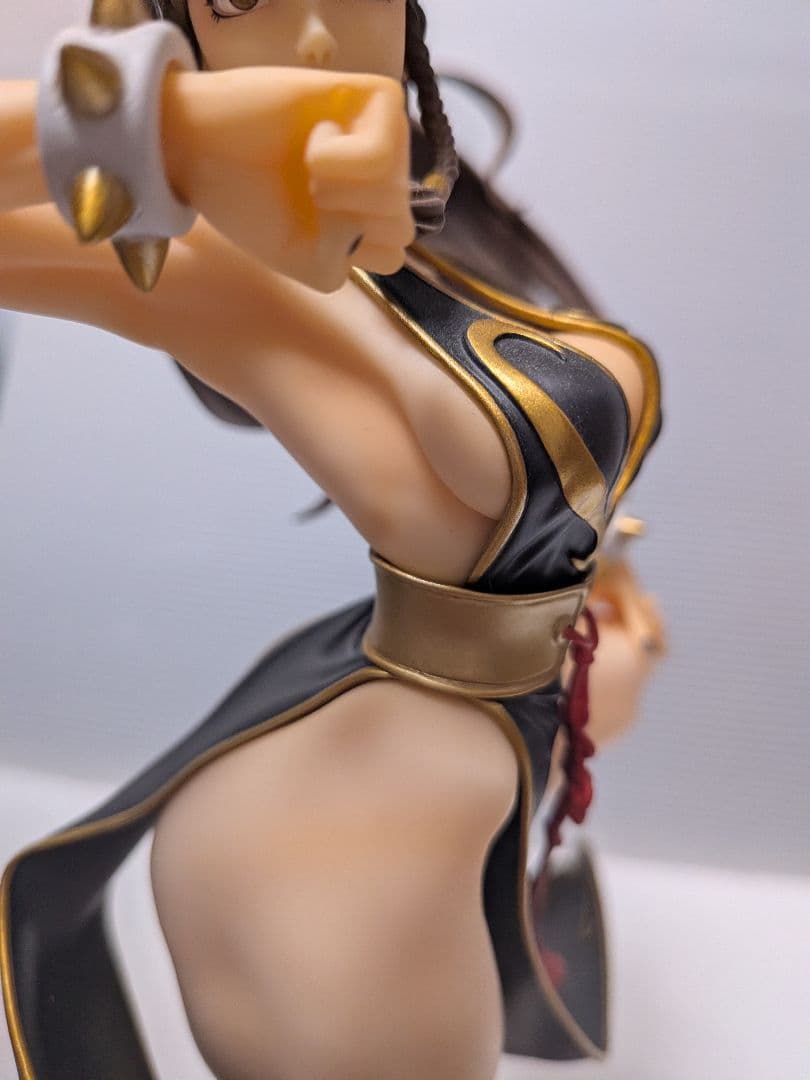 STREET FIGHTER春麗 -BATTLE COSTUME- フィギュア