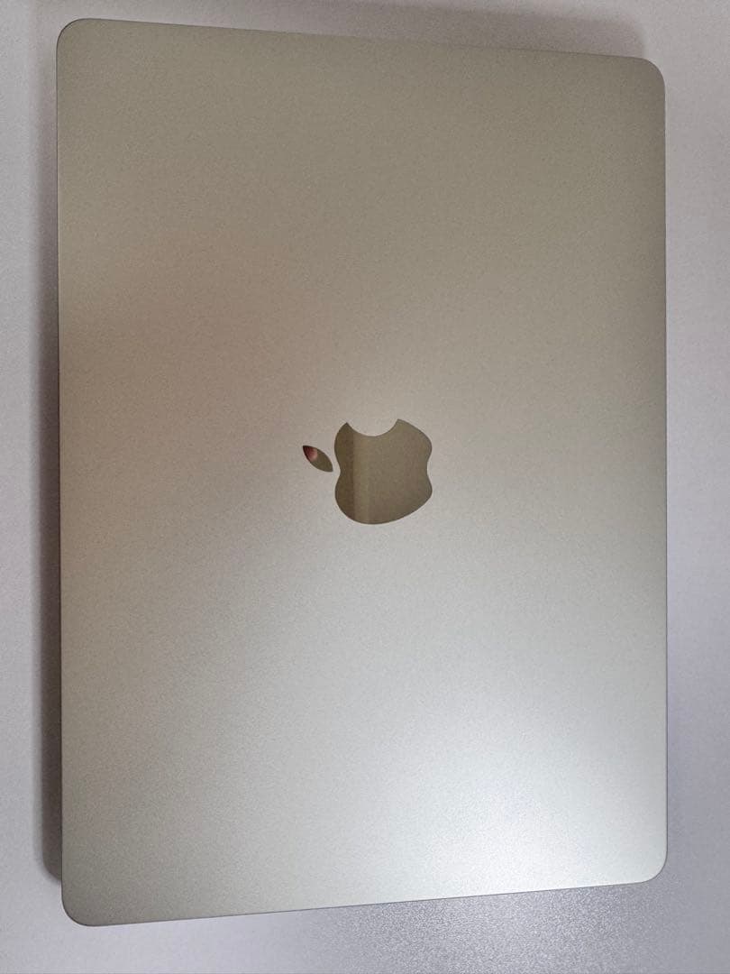 ほぼ新品)MacBook Air M2 8G 256GB シルバー