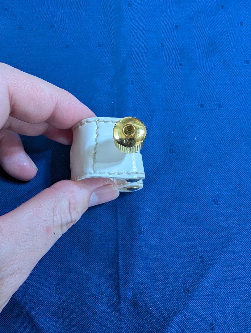 ブルズアイ・ルーク ホワイト(Bbクラリネット用リガチャー)