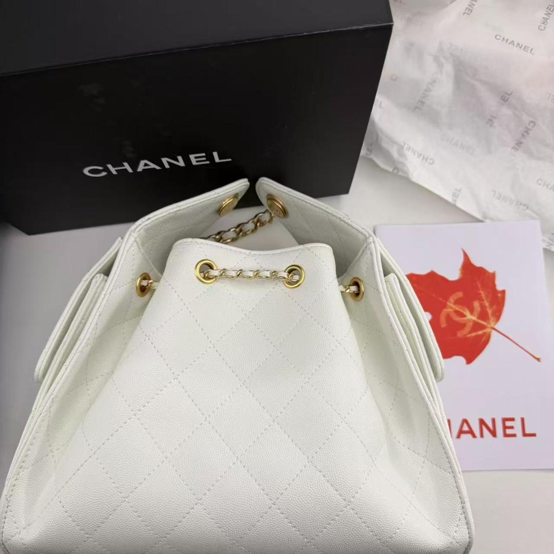 クリーム色 キルティング バッグ