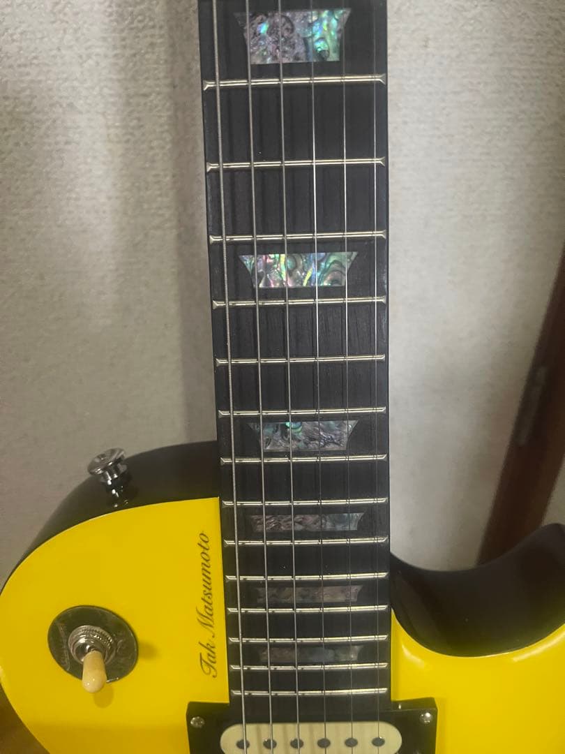 TAK Matsumoto Canary Yellow レプリカ　ギター