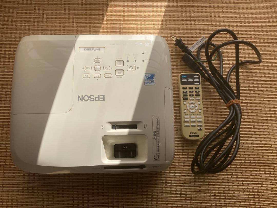 値下げ❗️EPSON プロジェクター EH-TW5350 純正交換用ランプ付