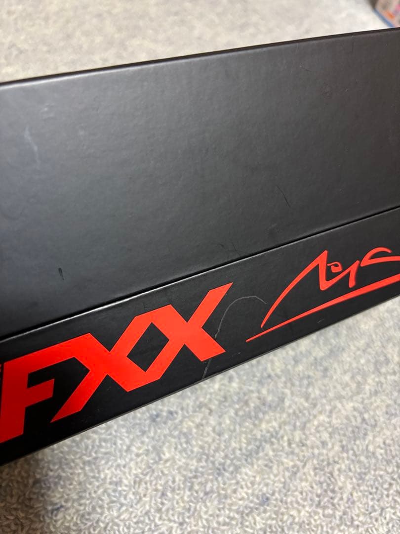 シリアルNo付フェラーリ FXX Mシューマッハ仕様 1/18 ホットウィール