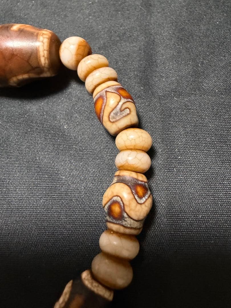 台湾天珠‼️西蔵老礦玉髄骨董龍紋宝瓶天珠ブレスレット