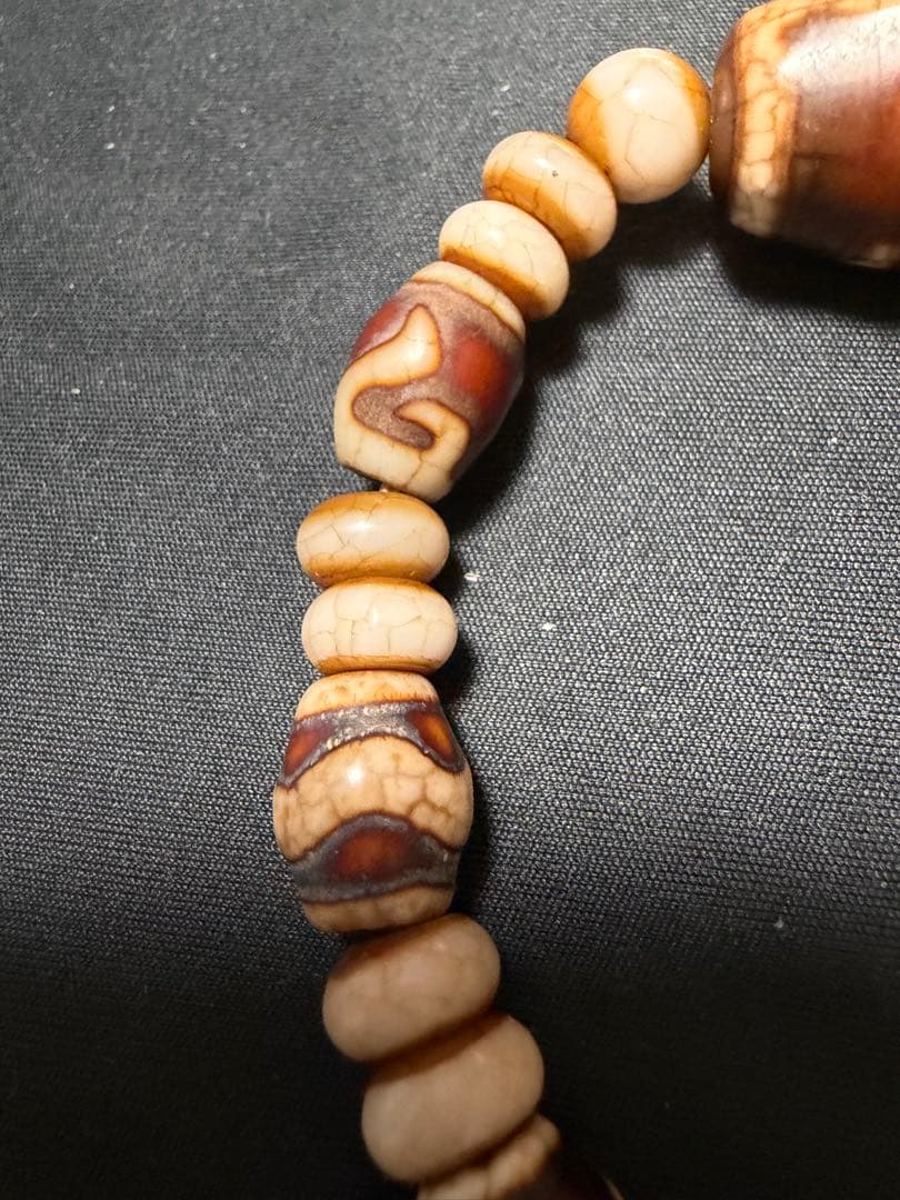 台湾天珠‼️西蔵老礦玉髄骨董龍紋宝瓶天珠ブレスレット